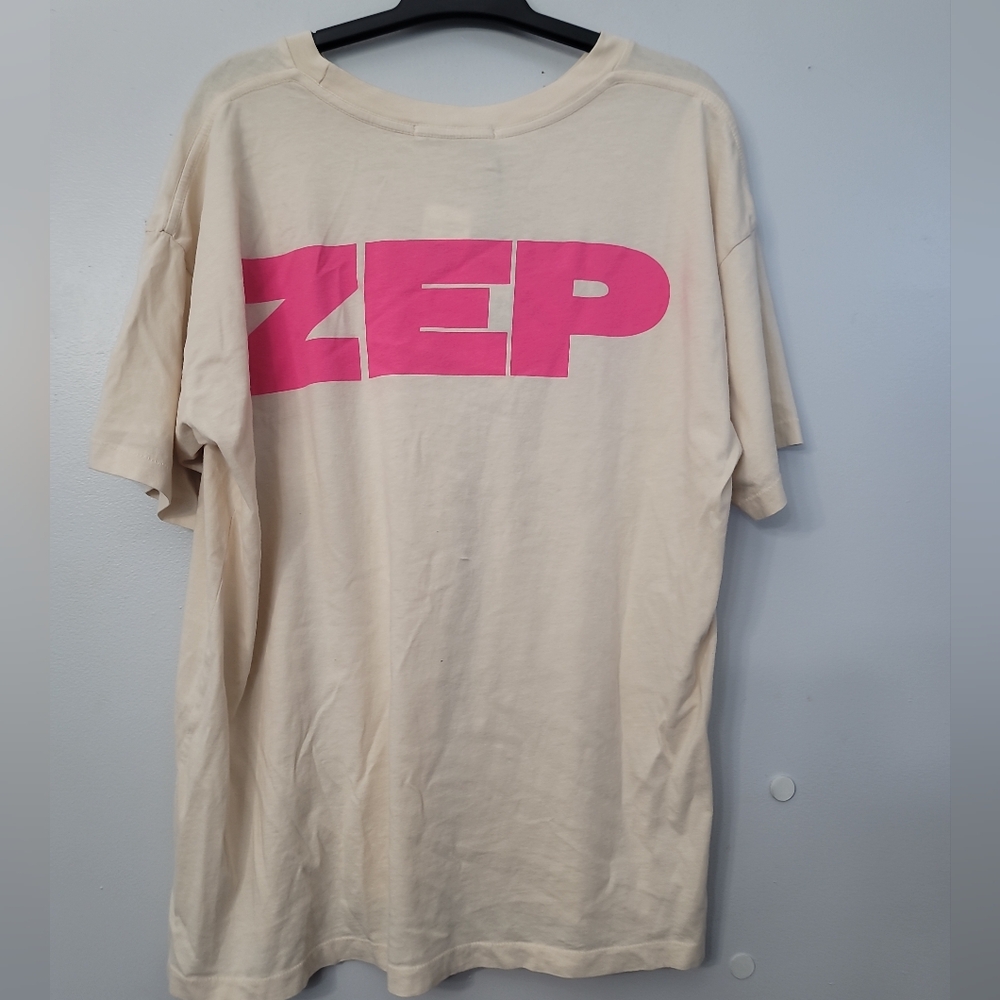 DaydreamerWomen's White Led Zeppelin Block Letters Merch T-shirt - Picture 7 of 9